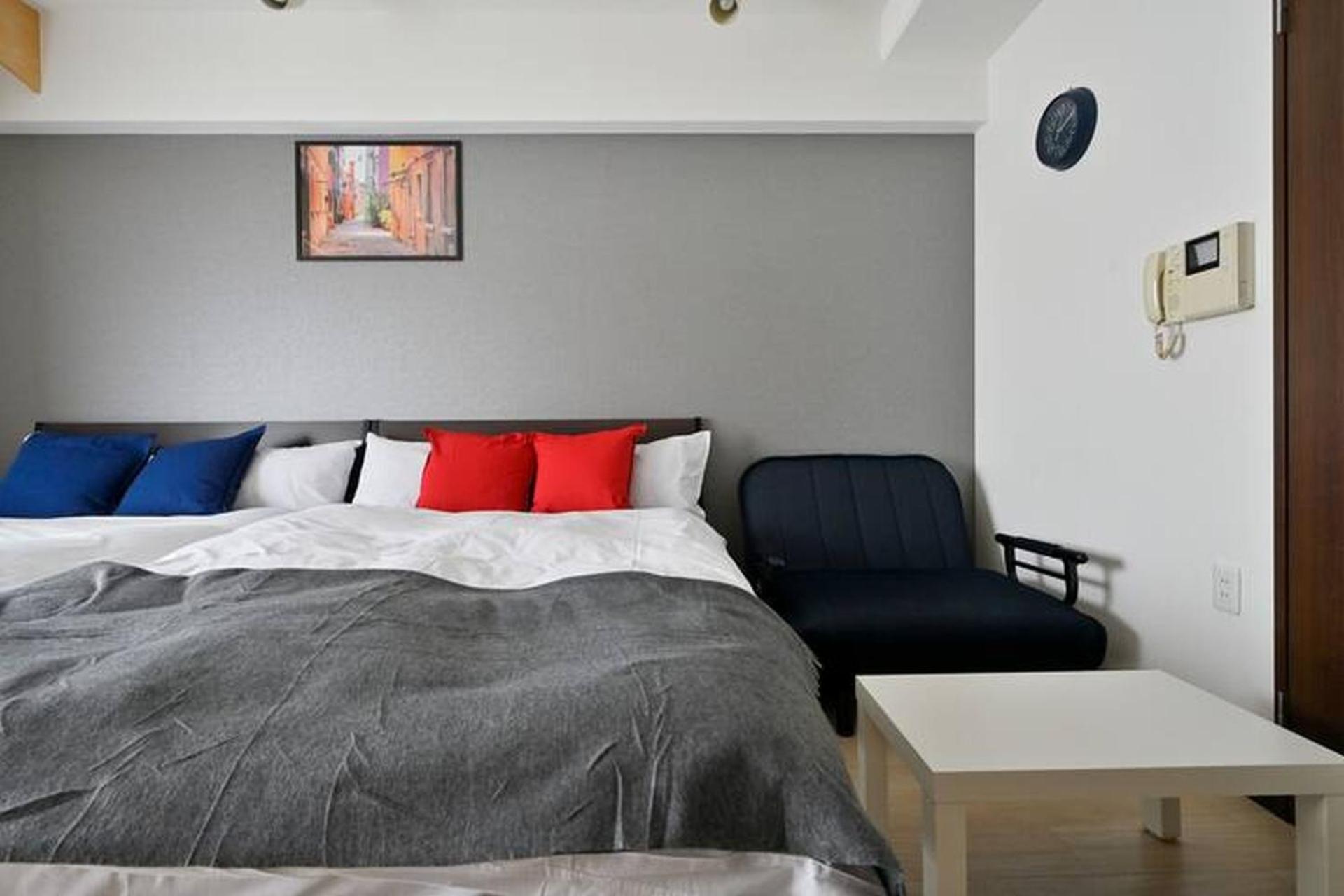Apartment セレニテ日本橋805