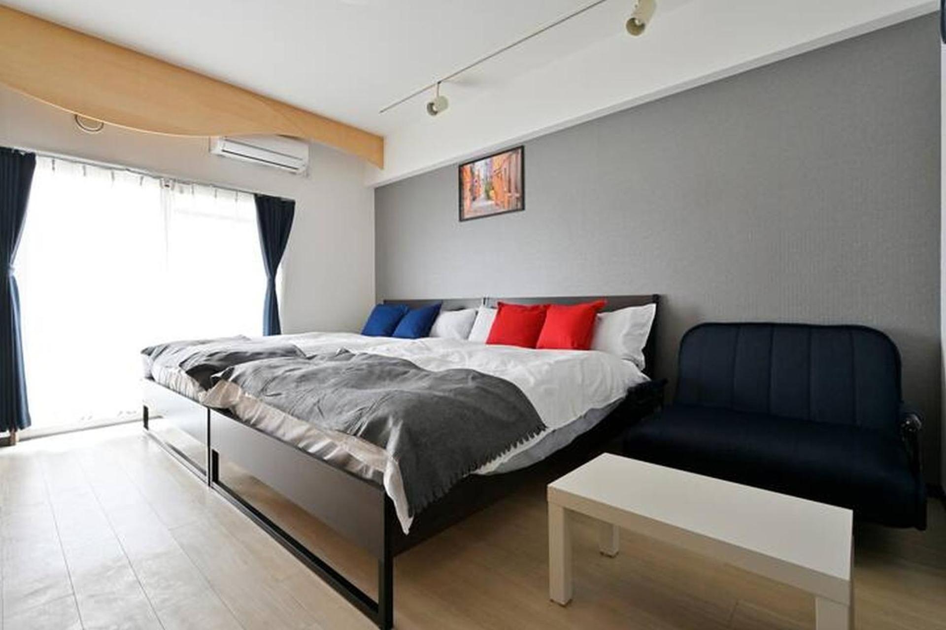 Apartment セレニテ日本橋805